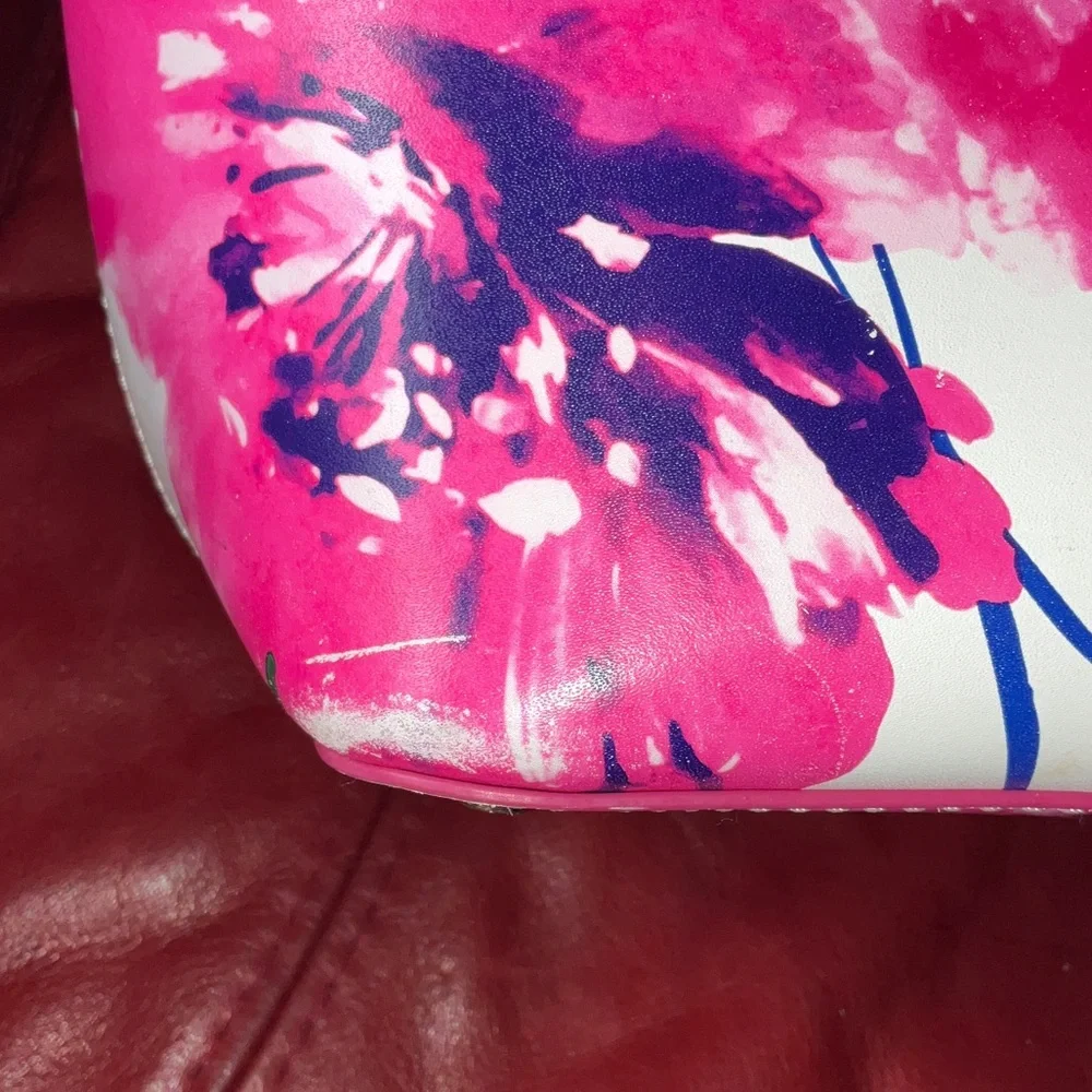Kate Spade  White Floral Tote with Pink and Blue Flowers - Picture 4 of 9